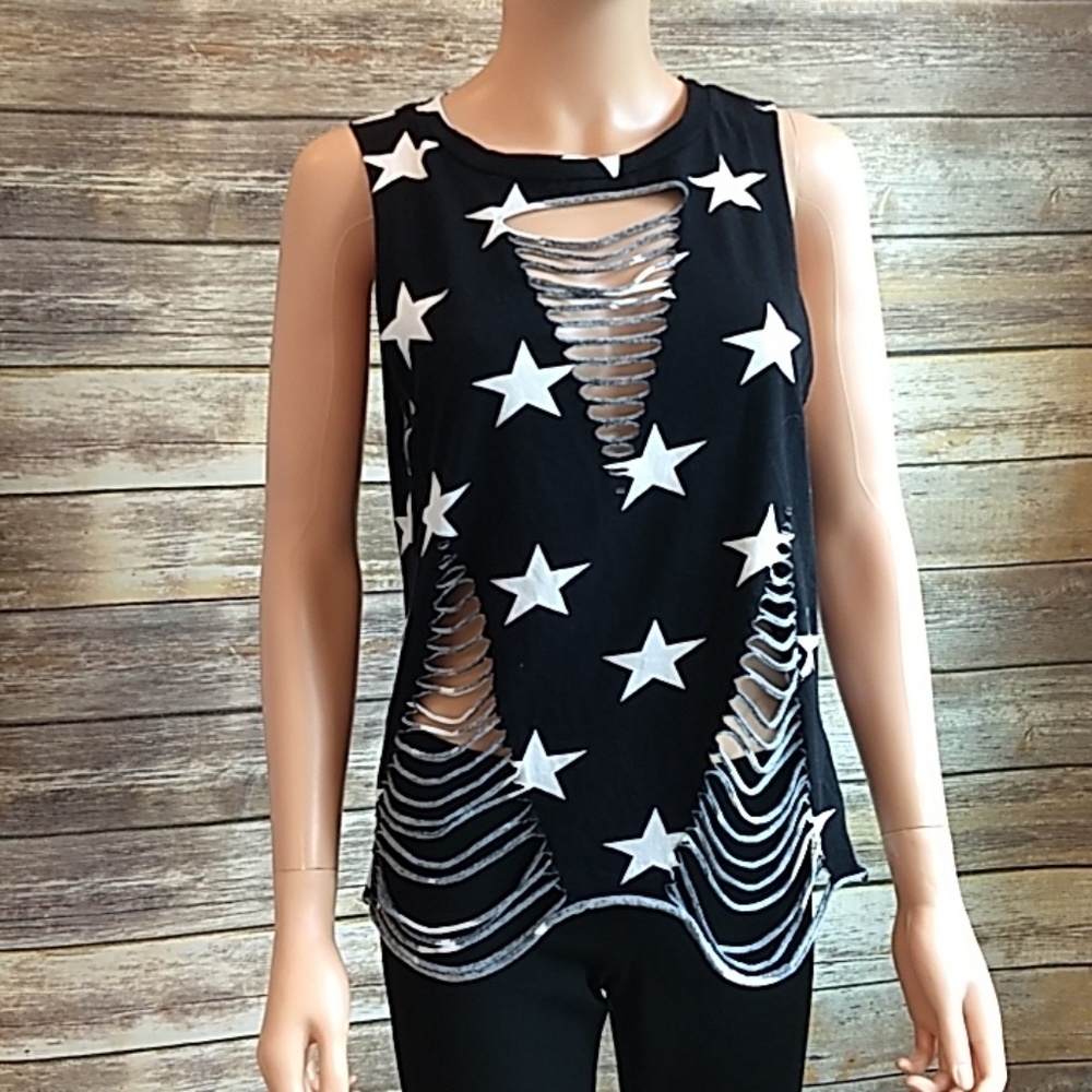 NWT Soprano Black and White Star Muscle Tee